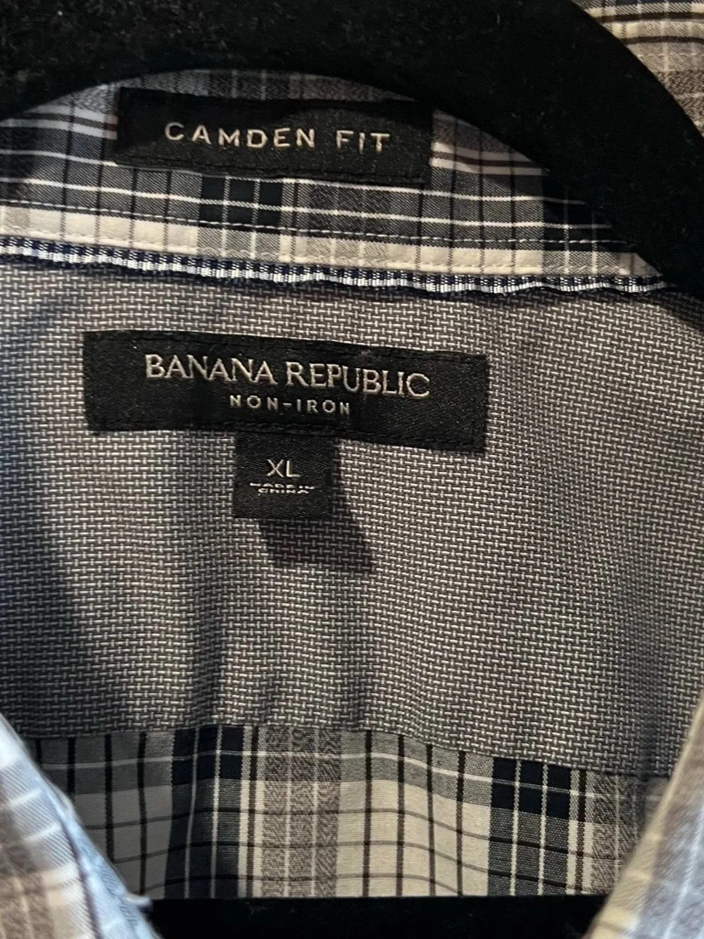 Banana Republic‎ Men's Plaid Button-Down Shirt - Black & White size XL preppy
